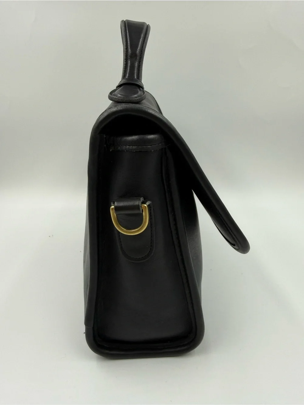 Vintage Coach Court Bag 9870 Black Glovetanned Leather Crossbody Top Handle USA